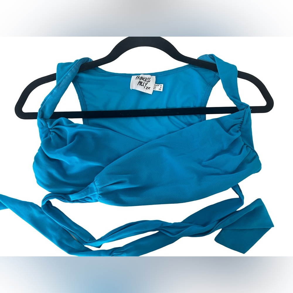 Blue crop top